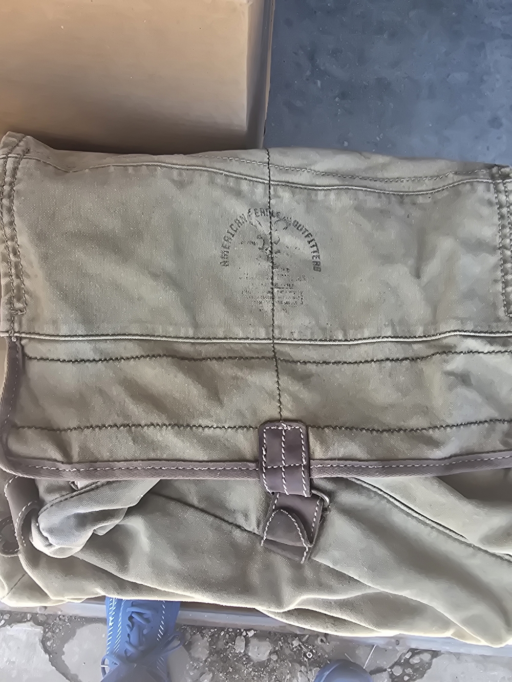 American Eagle Outfitters Olive Green Canvas Messenger Bag‎ with Brown Trim
